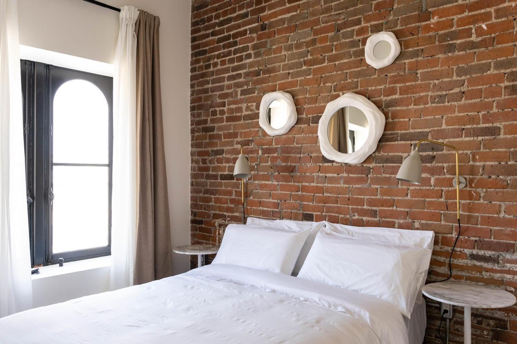 Maison Place Jacques-cartier By Luxury In Transit * Montréal